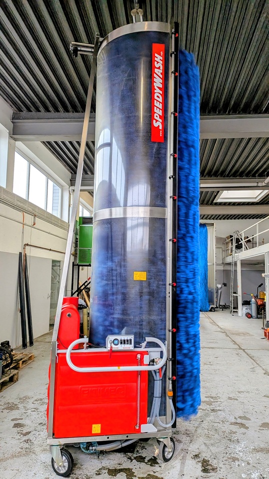 Waschanlage mobil mit Wassertank und Batterieantrieb